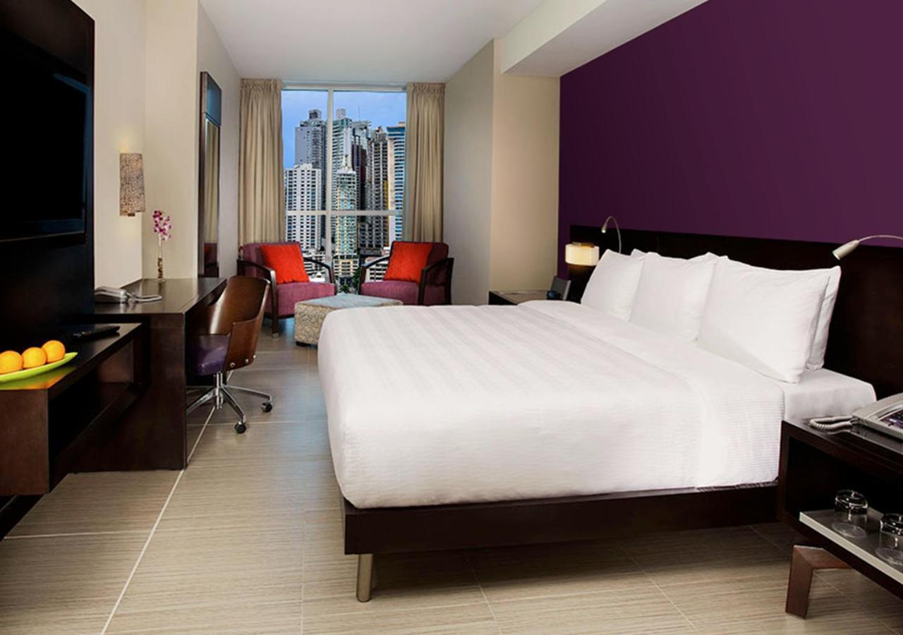Megapolis Hotel Panama ภายนอก รูปภาพ A room at the hotel